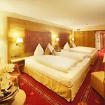 Hotel Schlosskrone 4*