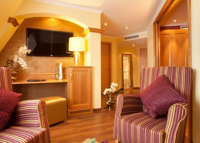 Otel Schlosskrone Füssen